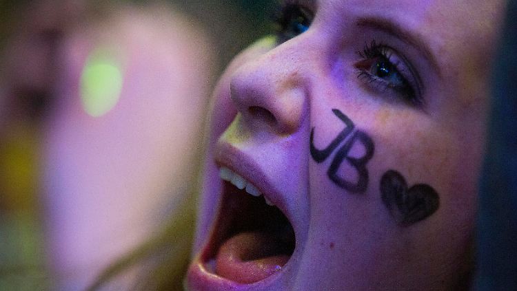 Bieber-Girl: Fan beim Konzert der "I Believe Tour " in Berlin.