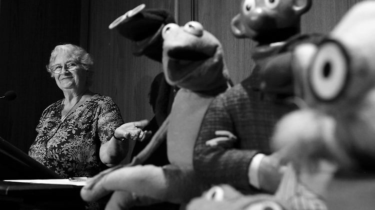 Jane Henson und ihre Kreationen: Gemeinsam mit ihrem Mann schuf die US-Amerikanerin ein eigenes Universum.
