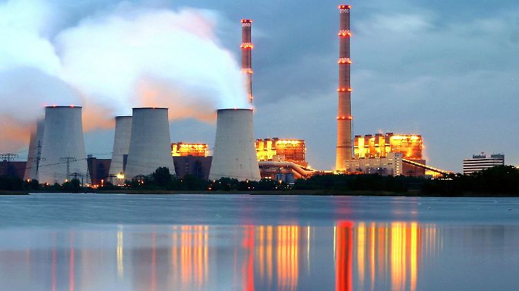 Durch das Kraftwerk Jänschwalde sterben angeblich jedes Jahr 169 Menschen - der Betreiber widerspricht.
