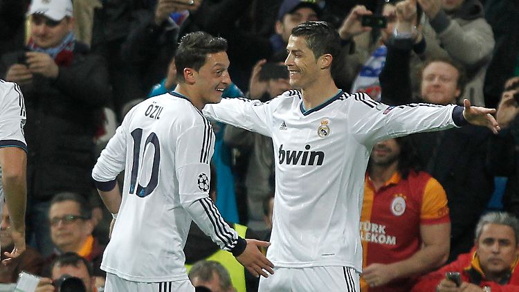 Verstanden sich auf dem Platz vorzüglich: Mesut Özil und Cristiano Ronaldo.