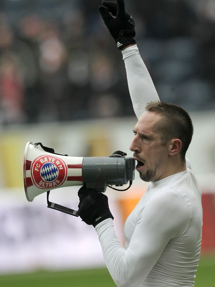 Franck Ribery soll noch weitere hochkarätige Mitspieler zur Seite gestellt bekommen. Punktuelle Verstärkung nennt sich das.