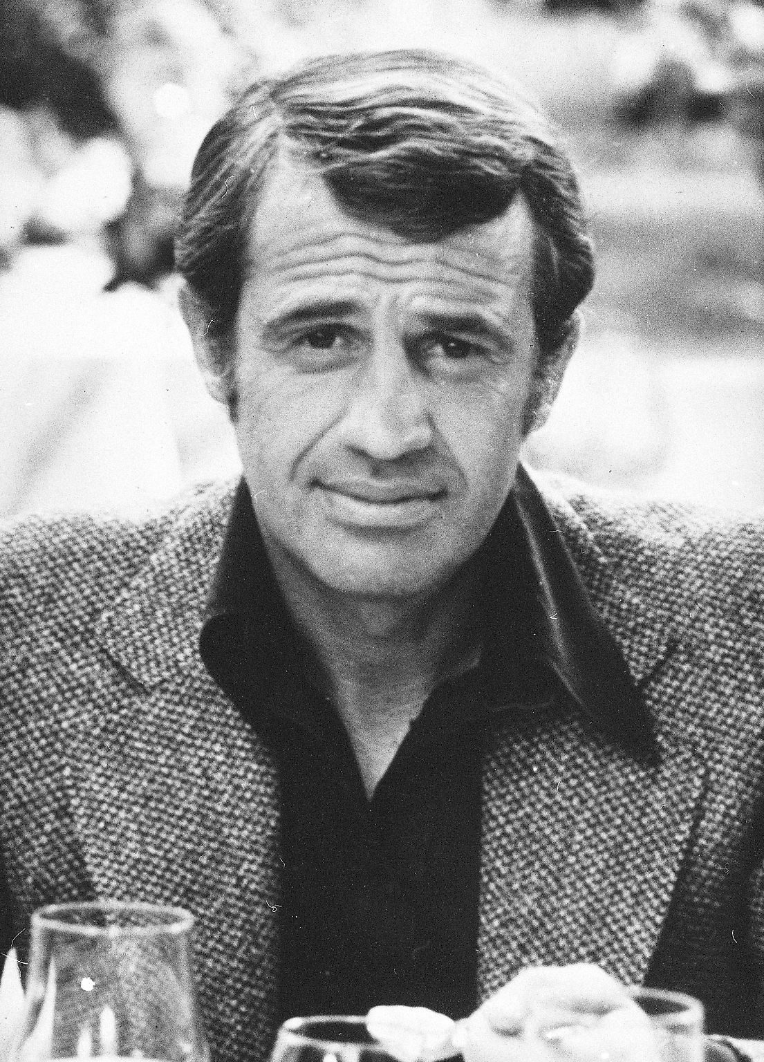 Knautschgesicht mit Boxernase: Jean-Paul Belmondo fällt wohl in die Kategorie "nicht schön, aber unwiderstehlich".
