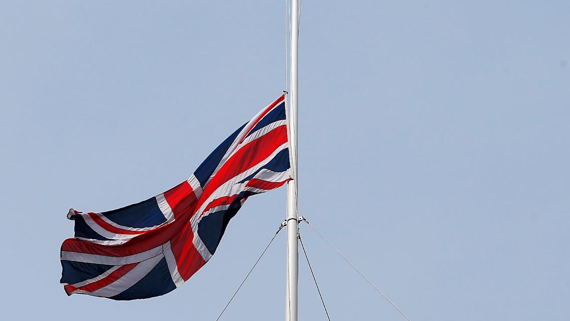 2013-04-08T132305Z_01_AWI10_RTRMDNP_3_BRITAIN-THATCHER.JPG1676989797000317877.jpg