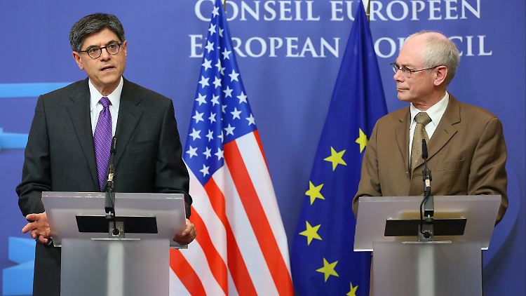 Zu Besuch in Europa: Jack Lew trifft erst auf Van Rompuy (r.) und Barroso, anschließend geht es weiter zu Draghi und Schäuble.