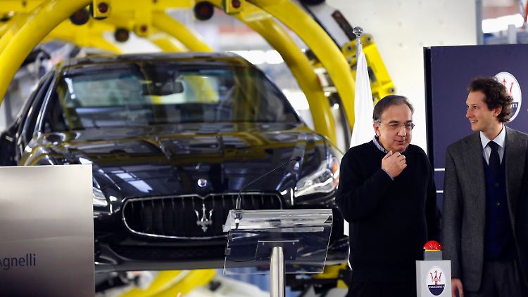 "Eine Vorstellung vom Ausmaß des Wettbewerbs": Fiat-Chef Sergio Marchionne und Verwaltungsratschef John Elkann (r.).