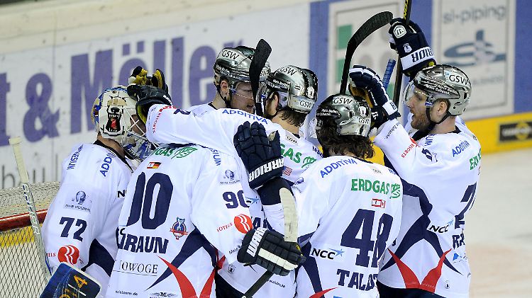 Meisterschaftserfahren wie kein zweites Team: Titelverteidiger Eisbären Berlin.