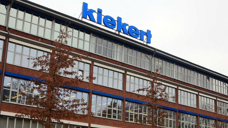 Die Zentrale des Autozulieferers Kiekert, in Heiligenhaus. Der nordrhein-westfälische Autozulieferer und Weltmarktführer von Pkw-Schließsystemen wurde im März 2012 vom börsennotierten chinesischen Automobilzulieferer Lingyun (Peking) übernommen.