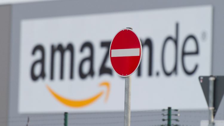 Viele Kunden machen nun einen Bogen um den Online-Buchhändler. 