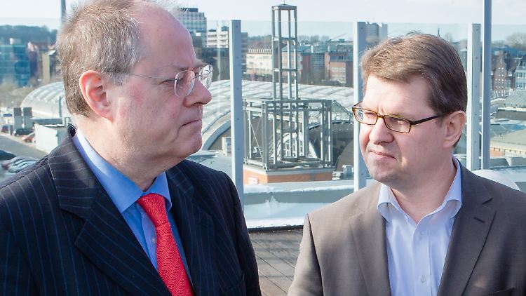 Gruppenbild mit Kontrahenten: Steinbrück und Stegner.