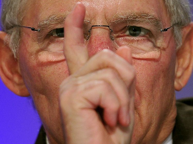 Zwischen Konjunktur und Sparzwängen: Finanzminister Wolfgang Schäuble.
