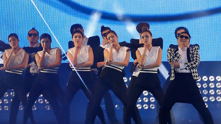 Hat gut lachen: Internetstar Psy bei einem Auftritt in Seoul.