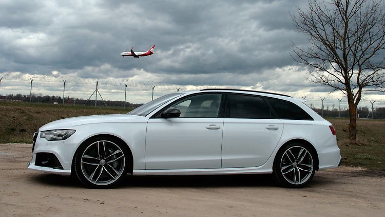 Überflieger: Die elektronische Bremse des RS6 lässt sich je nach Geldbeutel verschieben.
