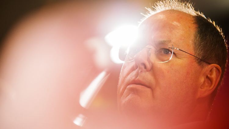 Elfter SPD-Kanzlerkandidat UND vierter Kanzler? Die Chancen für Steinbrück stehen schlecht.