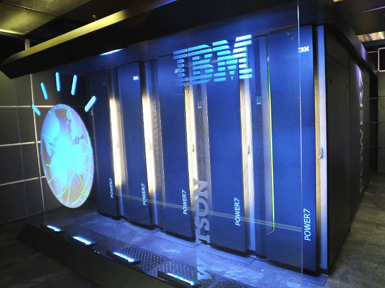 Think Big: Für viele ist IBM ohne große Rechner kaum vorstellbar - doch das große Geld lockt woanders.