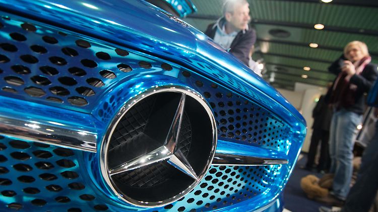 Daimler will sich aufs Kerngeschäft, die Automobilproduktion konzentrieren.