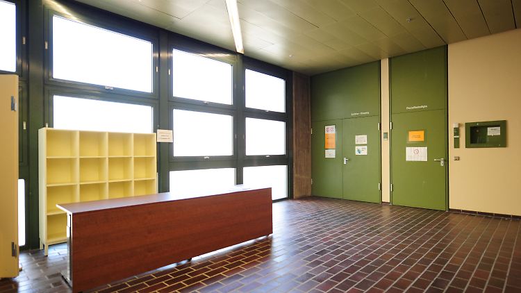 Der Schwurgerichtssaal 101 hat 230 Plätze, zu wenig für das komplexe NSU-Verfahren.