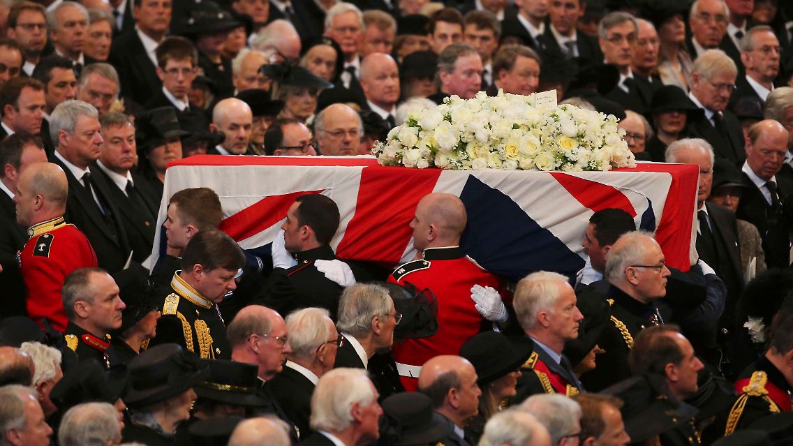 2013-04-17T123916Z_01_STN150_RTRMDNP_3_BRITAIN-THATCHER.JPG8205407308891874869.jpg