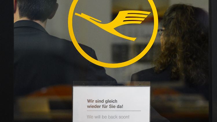 Es könnte sein, dass die Passagiere der Lufthansa schon bald sehr viel Geduld mitbringen müssen.