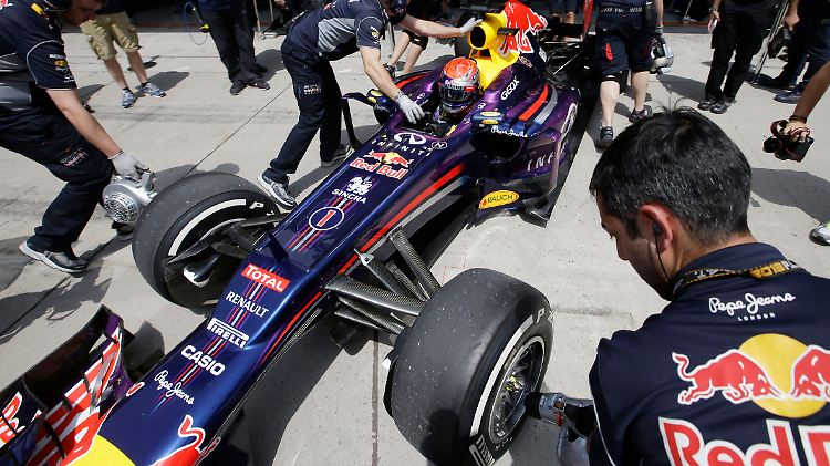 Sebastian Vettel und die neuen Reifen, das ist noch keine Erfolgsgeschichte.