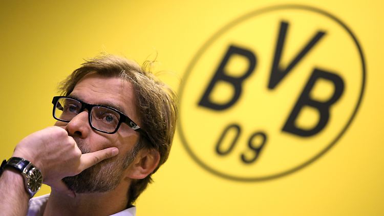 Jürgen Klopp sieht seinen BVB nicht auf Augenhöhe mit dem FC Bayern, das sagt er zumindest.