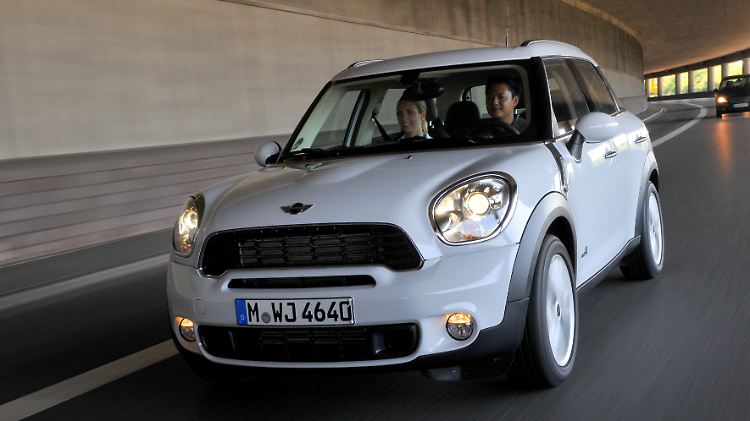 Ist der dick, Mann? Bei Mini ist man sich sicher, dass der Countryman nicht zu groß geraten ist.