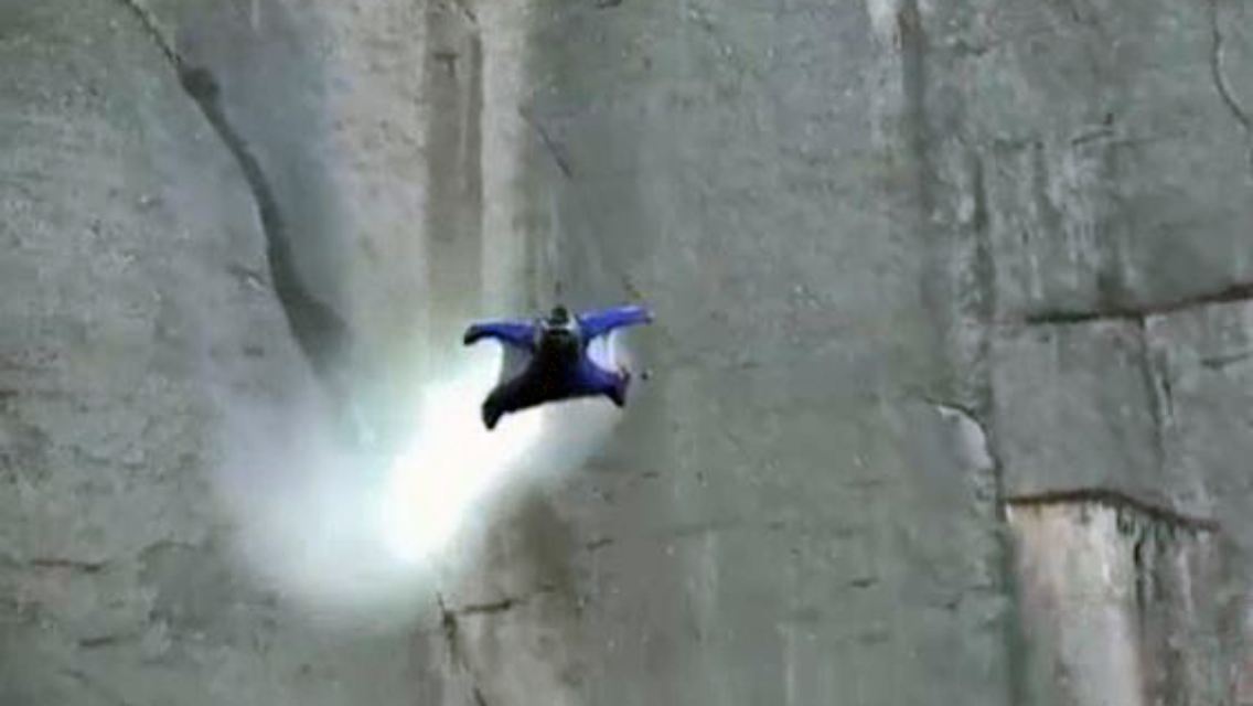 Wing-Suit-Jumper.JPG