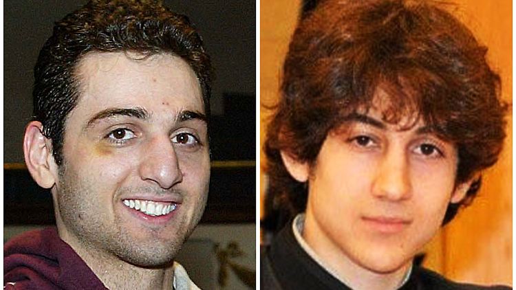 Die mutmaßlichen Bombenleger von Boston. Amerika rätselt, was die beiden Brüder, Tamerlan (links) und Dschochar Zarnajew zu ihrer Tat trieb.