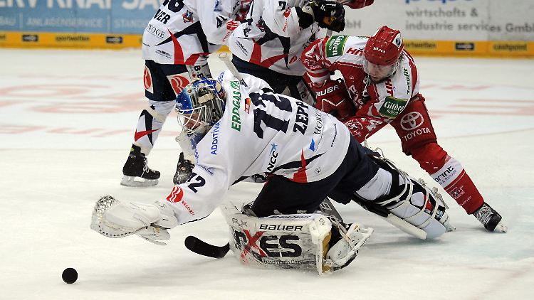 Die Eisbären kamen im dritten Finalspiel der DEL zu einem 6:3-Sieg bei den Kölner Haien.