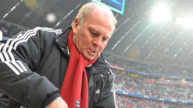 "Wein saufen und Wasser predigen bringt uns nicht weiter": Uli Hoeneß.