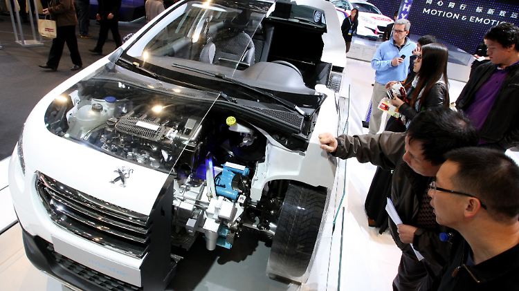 Auch in China setzt man vorerst auf die Plug-in-Hybrid-Technik und schaut schon mal wie die Franzosen das so machen.