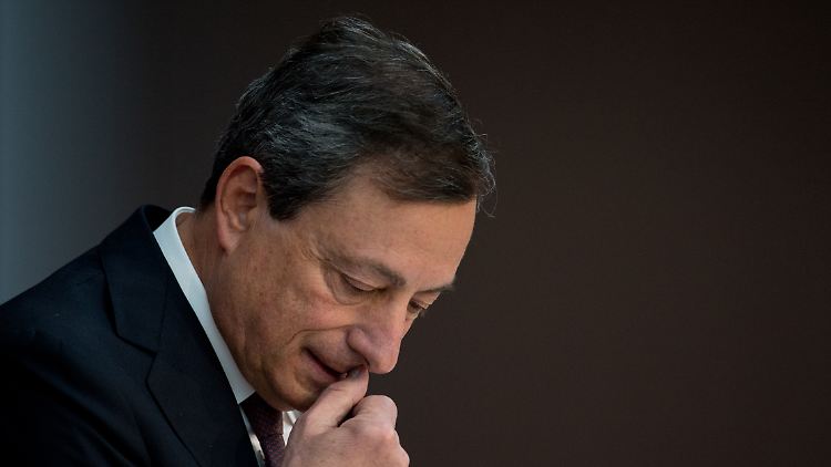 Muss EZB-Präsident Mario Draghi wieder eine Kerze für die Finanzmärkte ins Fenster stellen?