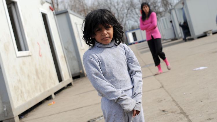 Vielen Roma geht es auch in ihren Herkunftsländern schlecht, sie treten die Flucht in reichere Länder an.