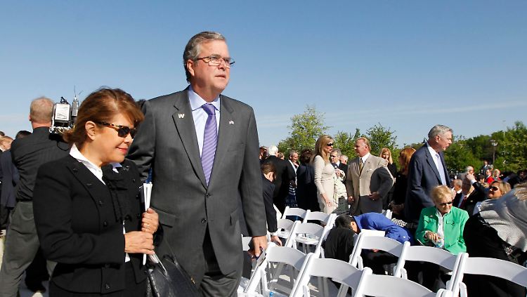 Jeb Bush und seine Frau Columba bei der Einweihung des George W. Bush Presidential Center in Dallas.