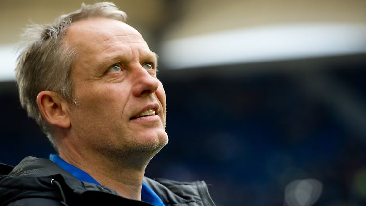 "Psychologisch gesehen ist das kein so schweres Spiel. Aber auf dem Platz ist es dann schon schwer": Christian Streich.