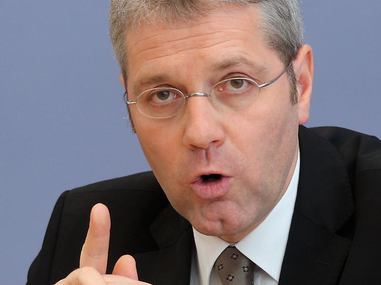 ... und aus Berlin meldet Bundesumweltminister Röttgen Ambitionen an.