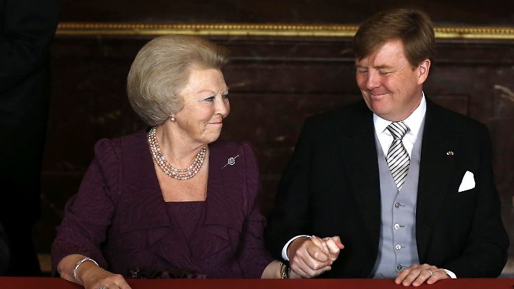 Beatrix ist stolz auf ihren Sohn Willem-Alexander.