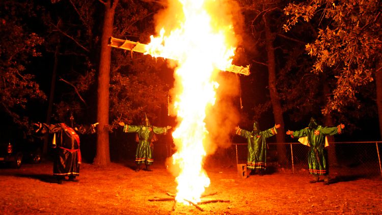 Kreuzverbrennungszeremonie in den USA 2010