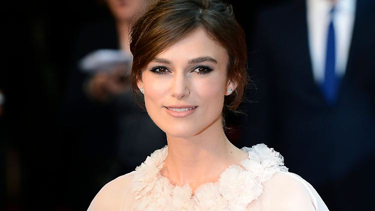 Knightleys Robe bei der Premiere von "Anna Karenina" kommt einem Hochzeitskleid schon sehr nahe.