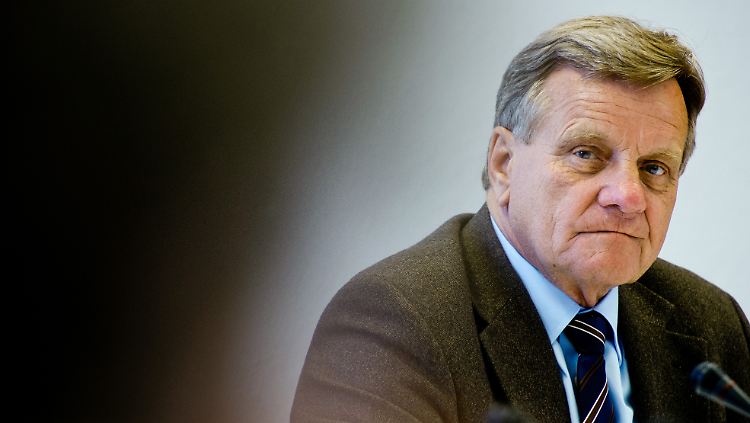 Der Beschleuniger. Das ist die Rolle, die man von Hartmut Mehdorn erwartet hat.