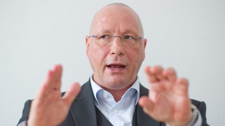 Uwe Hück droht mit Urabstimmung.