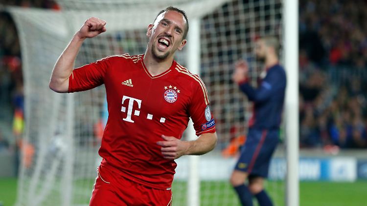 "Falls es möglich ist, einen neuen Kontrakt zu unterschreiben - warum nicht?" Fragt Franck Ribéry.