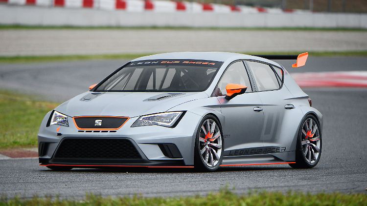 Der Seat Leon Cup Racer rennt mit satten 330 PS.