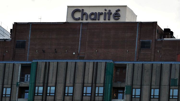 Der Charité soll ein Testvolumen von jährlich sechs Millionen D-Mark angeboten worden sein.