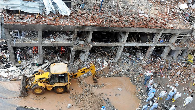 Die Zerstörungen nach der Explosion in Reyhanli.