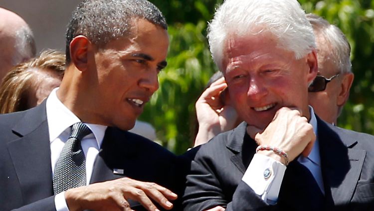 Parteifreunde: Obama und Clinton.