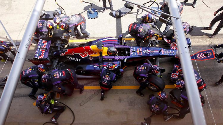 Die Reifen von Pirelli sollten mehr Boxenstopps erzwingen und damit für mehr Spannung sorgen.