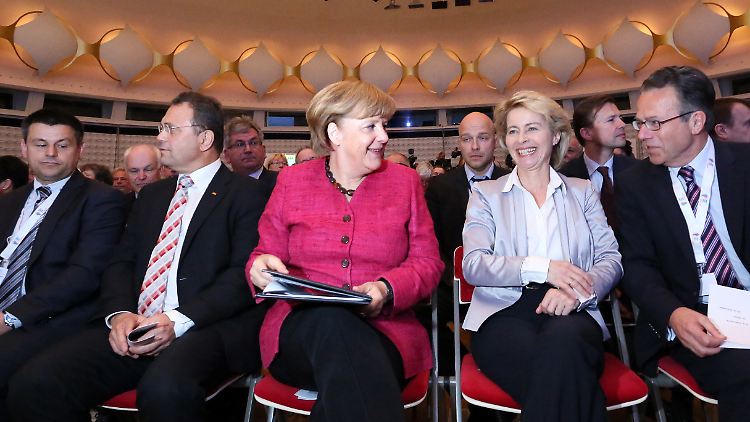 Kanzlerin Angela Merkel überließ Details lieber ihren Ministern.