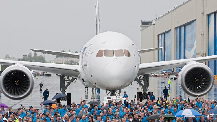 Boeings 787 wird wieder ausgeliefert.