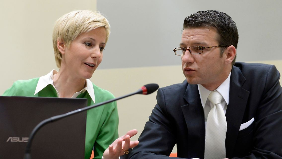 2013-05-15T110910Z_01_CS014_RTRMDNP_3_GERMANY-NEONAZI.JPG6655214540854119189.jpg