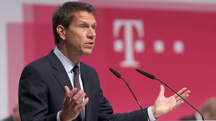 Telekom-Chef Obermann übergibt zum Ende des Jahres seinen Posten an Finanzvorstand Höttges.